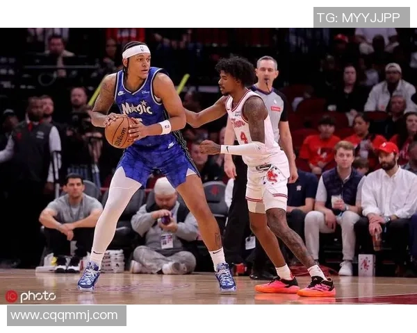 魔术与火箭常规赛对决精彩纷呈球迷期待激烈碰撞与精彩表现