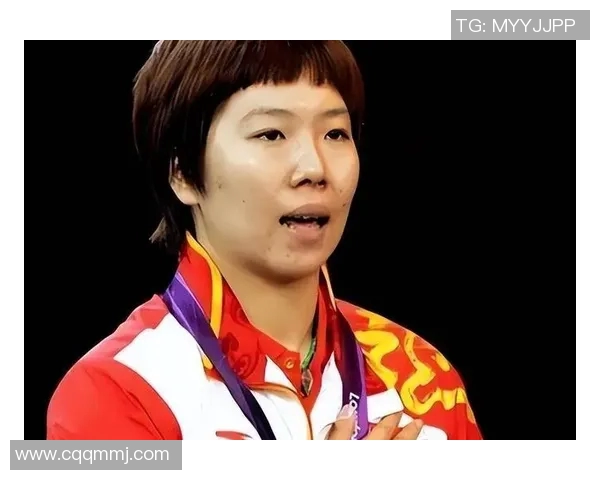 巅峰对决伊藤美诚与李晓霞谁能在乒乓球赛场上笑到最后