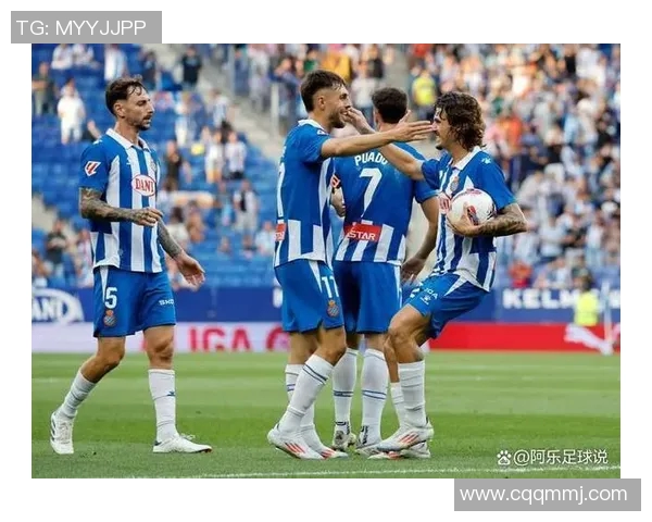 拉迪与赫尔辛基的激烈对决揭示足球战术与团队合作的魅力