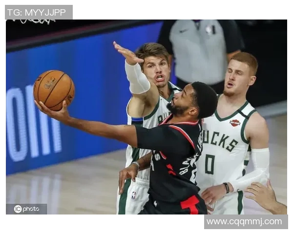 猛龙与雄鹿激战正酣精彩比赛直播全程回顾与分析